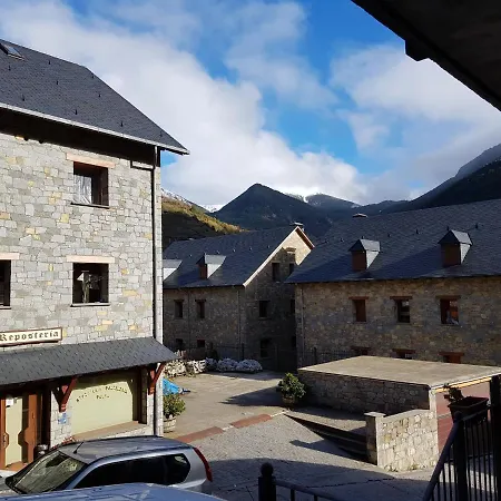 Nilsson, Casa Botigue, Centro De