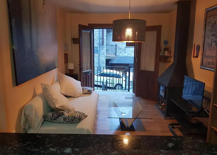 Daire Nilsson, Casa Botigue, Centro De *