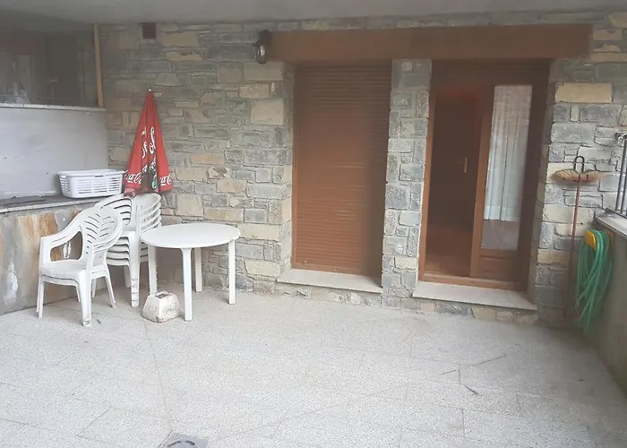 Nilsson, Casa Botigue, Centro De Daire *